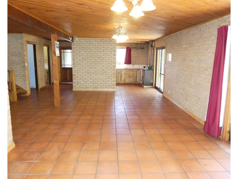 5988 Bass Highway, Elizabeth Town TAS 7304