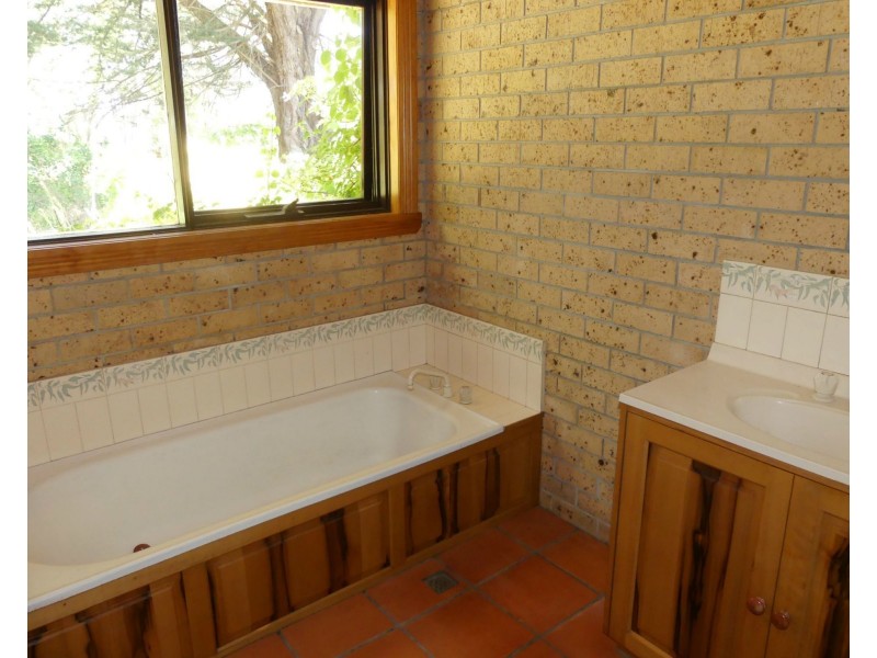 5988 Bass Highway, Elizabeth Town TAS 7304