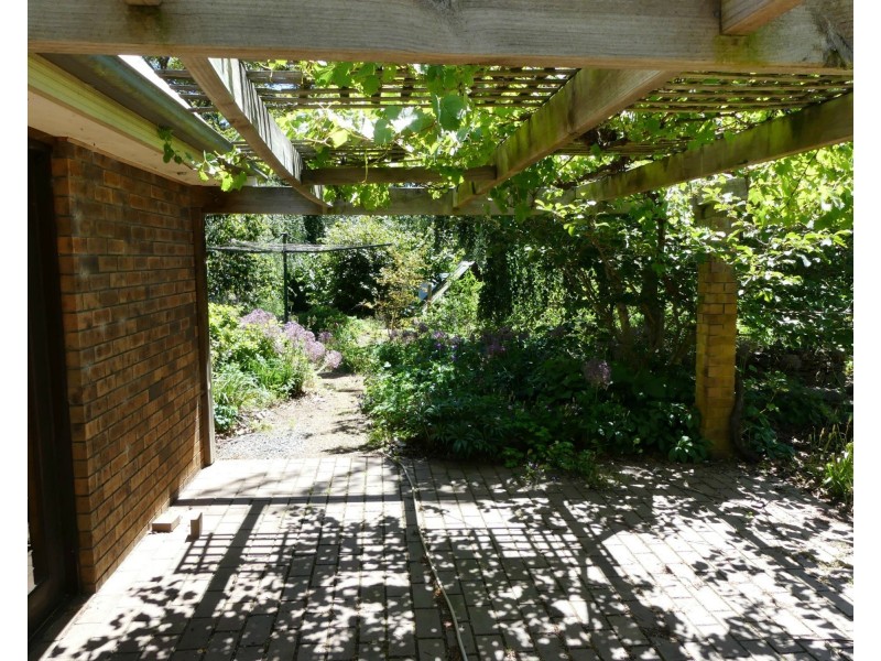 5988 Bass Highway, Elizabeth Town TAS 7304