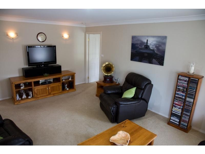 3 Kaye Elizabeth Place, Deloraine TAS 7304