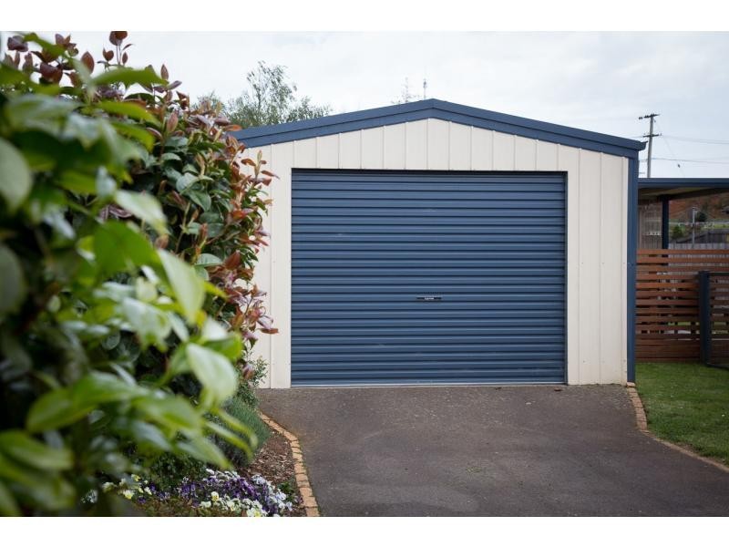 3 Kaye Elizabeth Place, Deloraine TAS 7304