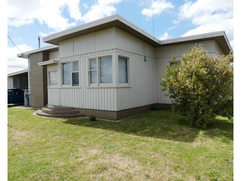 40 Gay Street, Deloraine TAS 7304