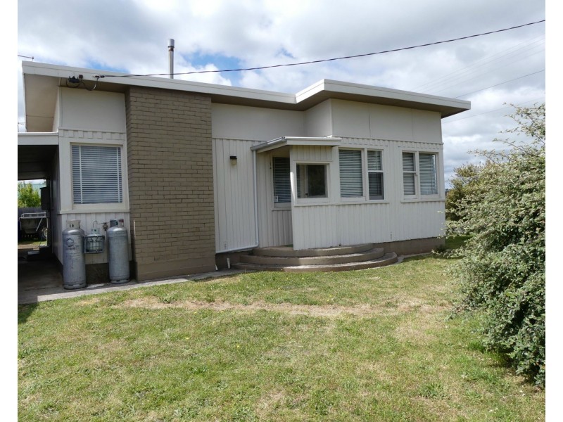40 Gay Street, Deloraine TAS 7304