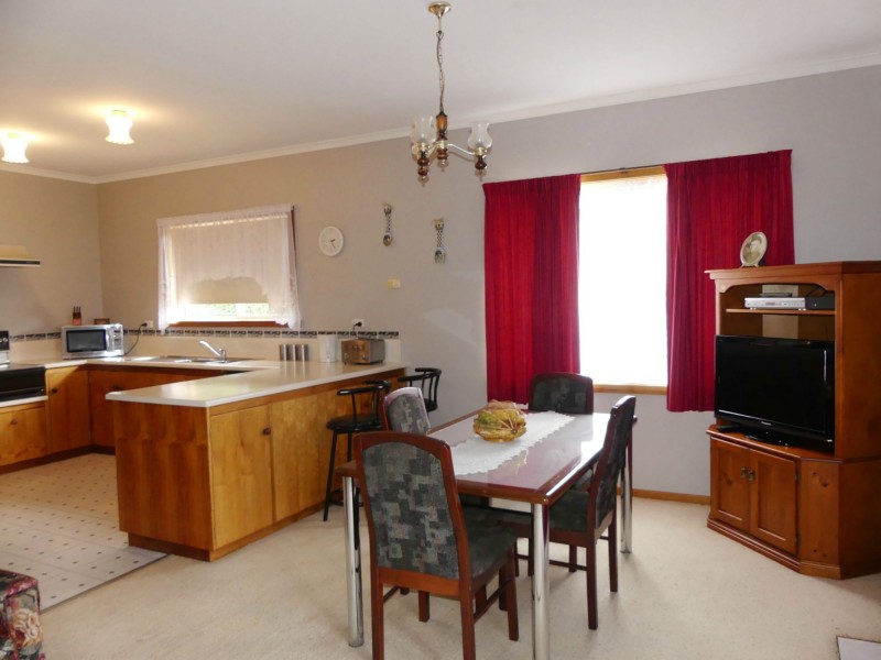 79-81 Westbury Place, Deloraine TAS 7304