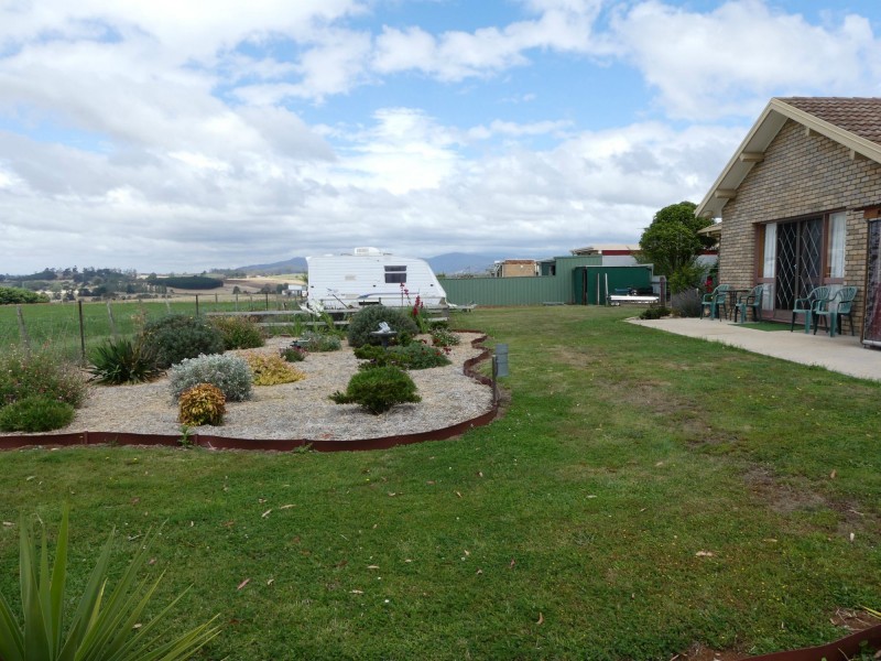 79-81 Westbury Place, Deloraine TAS 7304