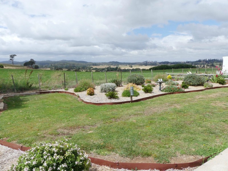 79-81 Westbury Place, Deloraine TAS 7304