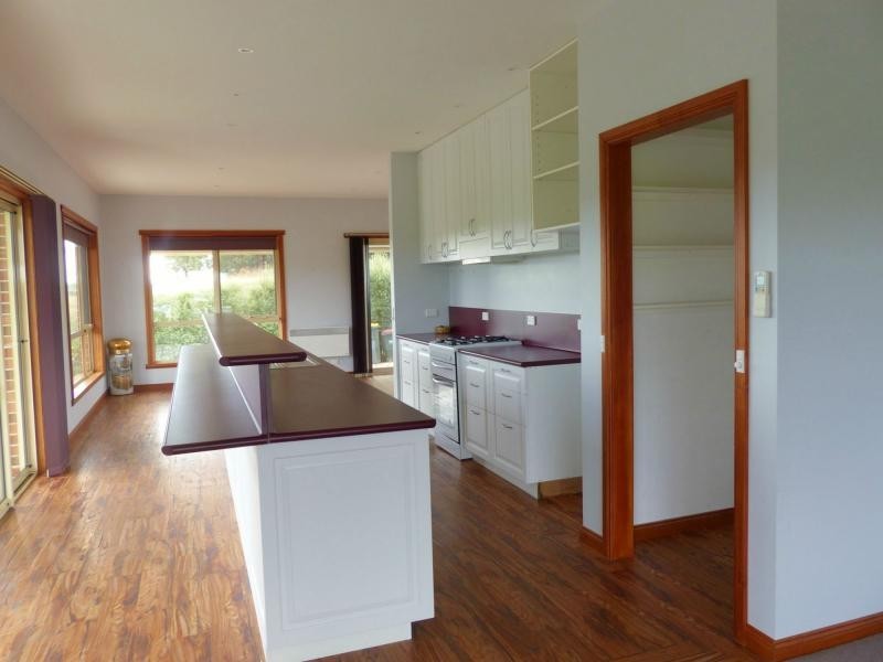 77 East Church Street, Deloraine TAS 7304