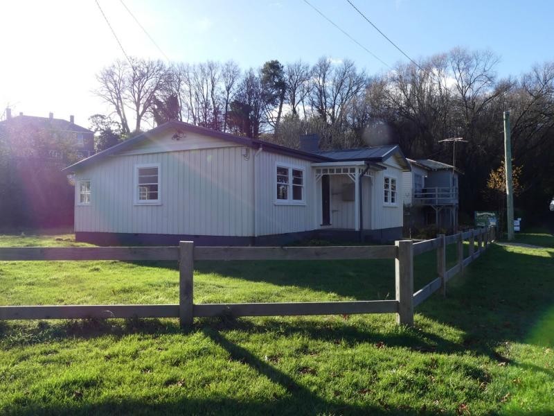 3 West Parade, Deloraine TAS 7304