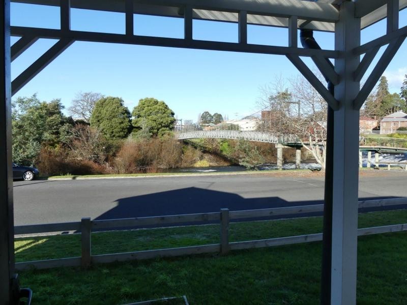 3 West Parade, Deloraine TAS 7304