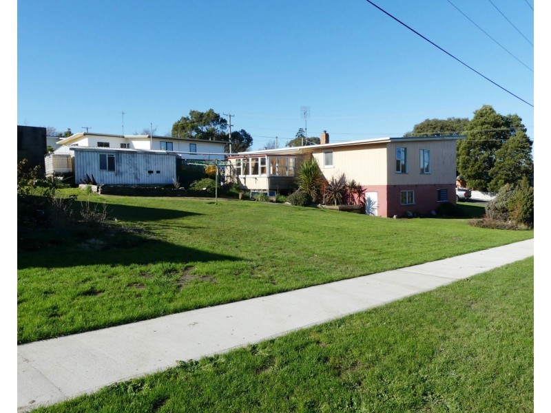 51 Tower Hill Street, Deloraine TAS 7304