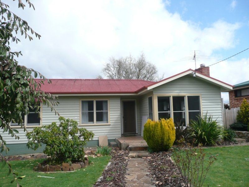 12 West Goderich Street, Deloraine TAS 7304