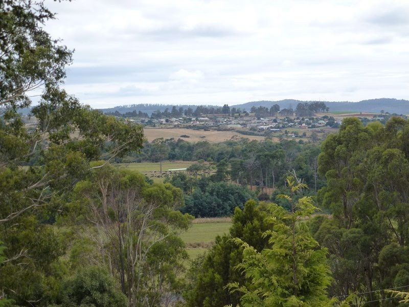 14 Barra Road, Deloraine TAS 7304