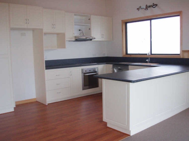 4 Blake Street, Deloraine TAS 7304