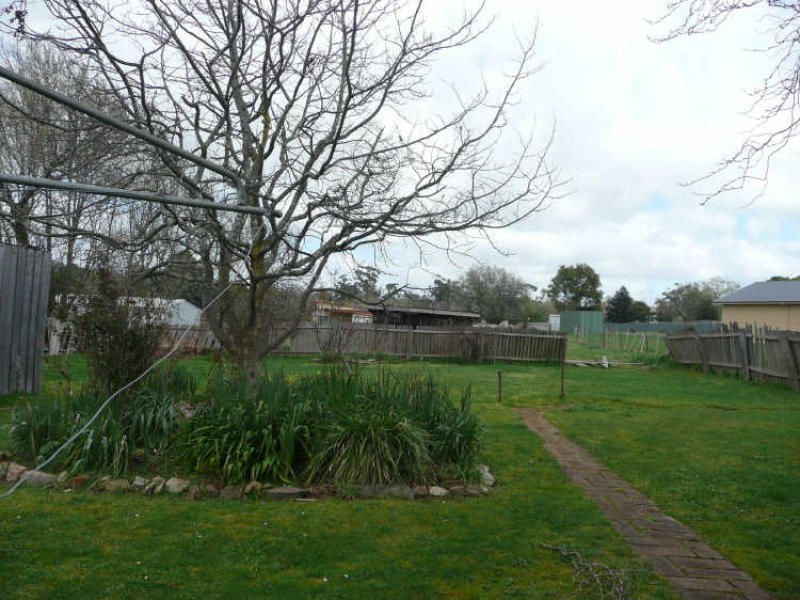 12 West Goderich Street, Deloraine TAS 7304