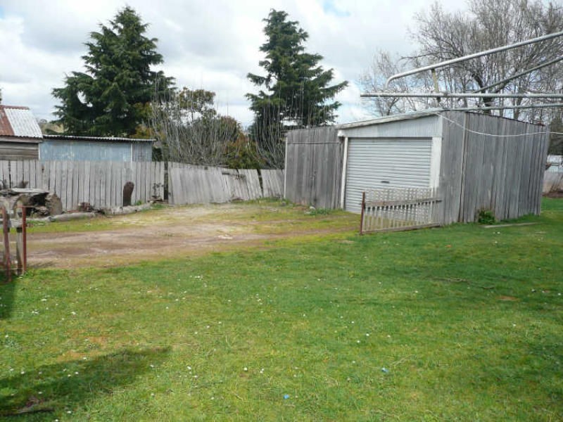 12 West Goderich Street, Deloraine TAS 7304