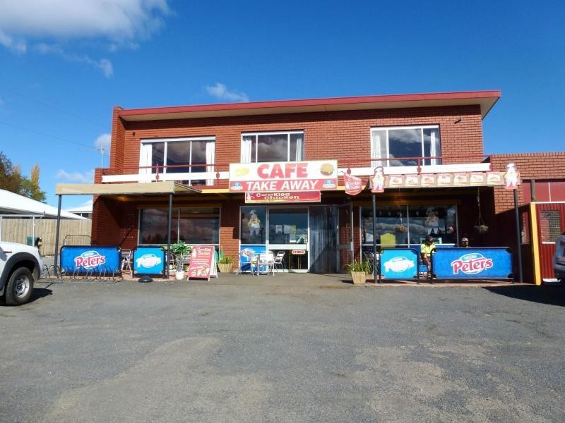 15 Meander Valley Road, Deloraine TAS 7304