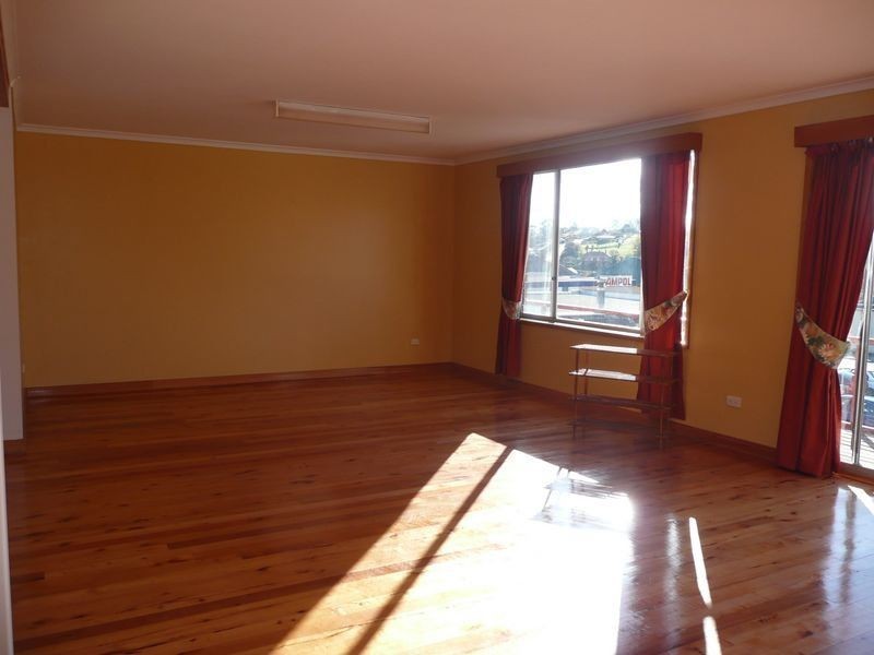 15 Meander Valley Road, Deloraine TAS 7304