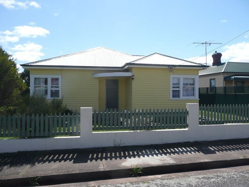 28 Grigg Street, Deloraine TAS 7304