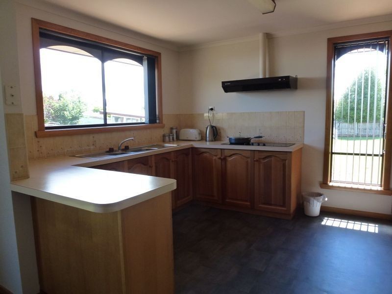 24 East Barrack Street, Deloraine TAS 7304