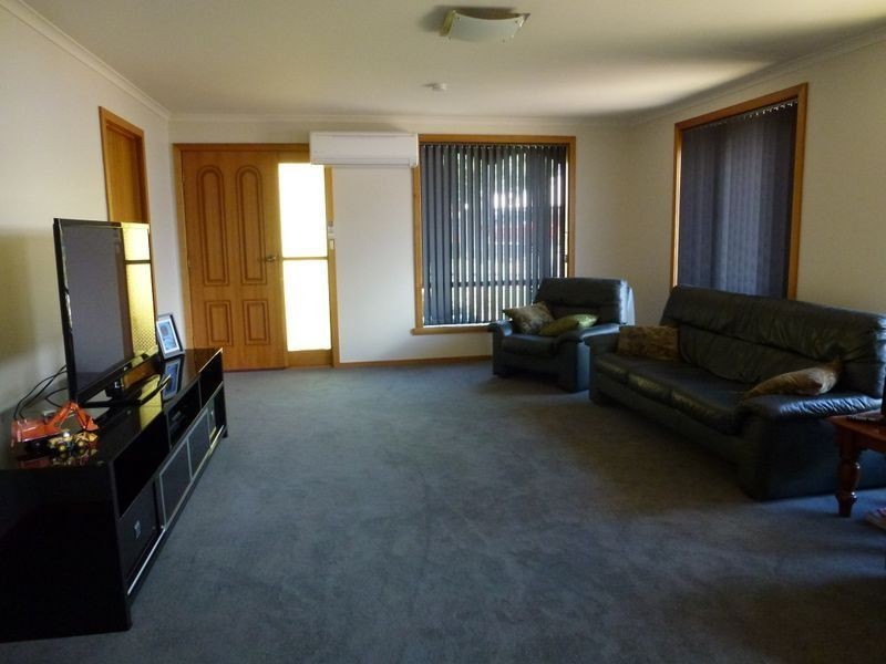 24 East Barrack Street, Deloraine TAS 7304