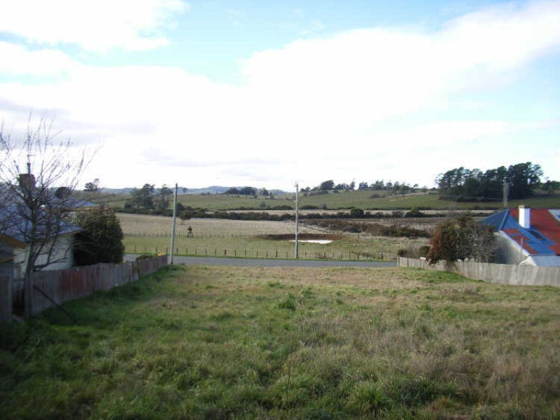 75 East Barrack Street, Deloraine TAS 7304