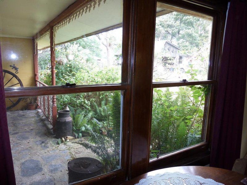 13504 Highland Lakes Road, Deloraine TAS 7304