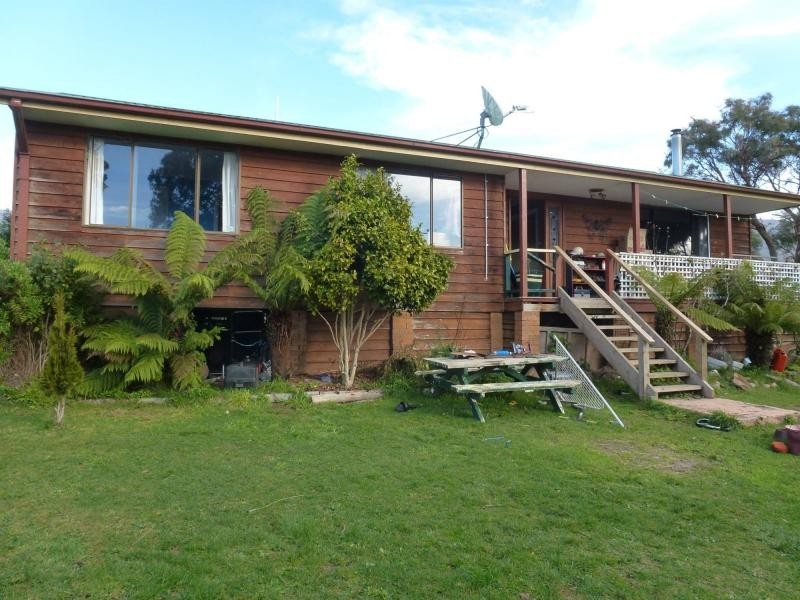 15 Blairs Road, Mole Creek TAS 7304