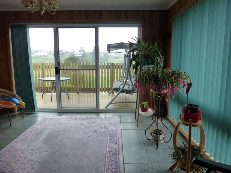 63 West Church Street, Deloraine TAS 7304