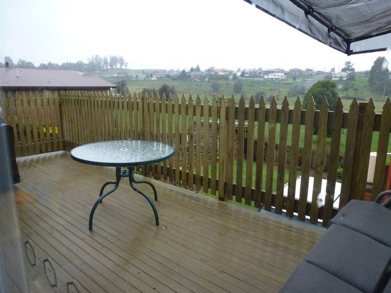 63 West Church Street, Deloraine TAS 7304