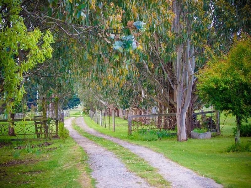 1 Burnett Street, Chudleigh TAS 7304