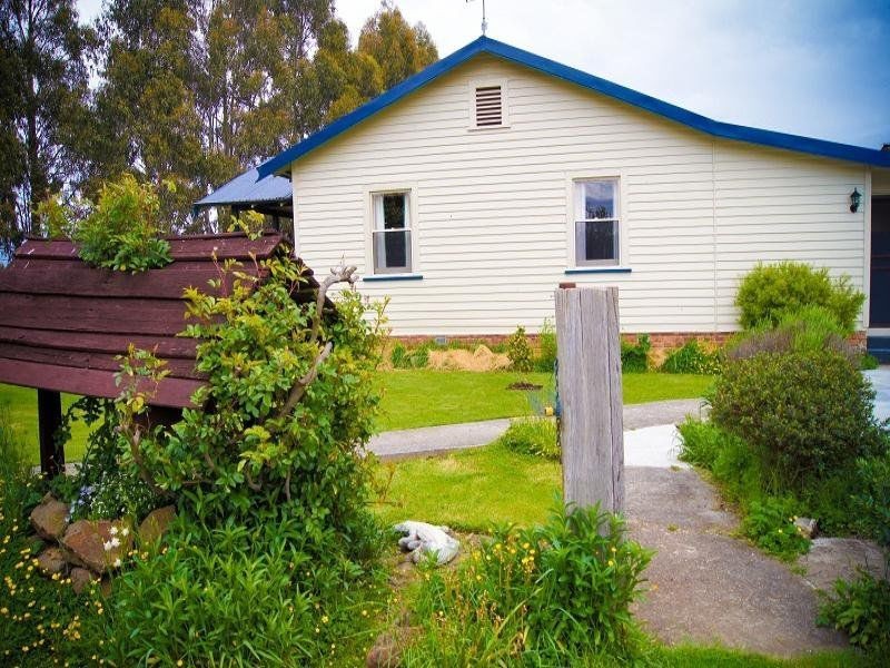 1 Burnett Street, Chudleigh TAS 7304