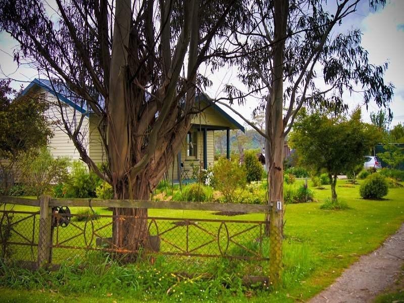 1 Burnett Street, Chudleigh TAS 7304