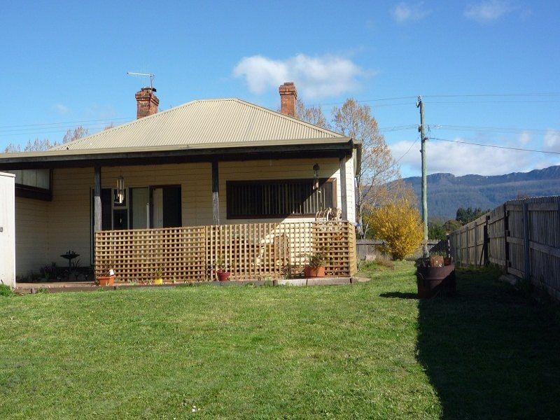 42 Pioneer Drive, Mole Creek TAS 7304