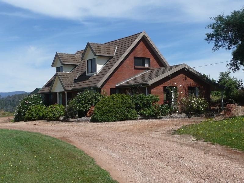 169 Mole Creek Road, Deloraine TAS 7304