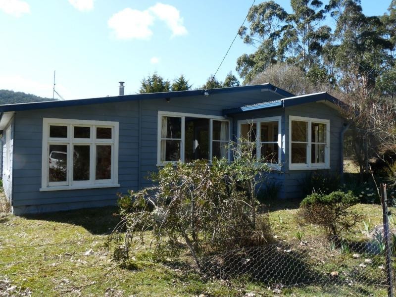 140 Christmas Hills Road, Elizabeth Town TAS 7304