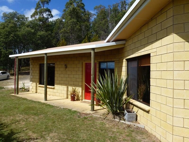 120 Pumicestone Road, Deloraine TAS 7304