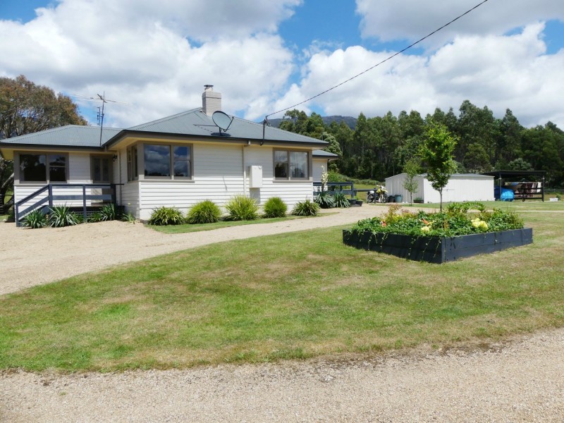 74 Cunninghams Road, Western Creek TAS 7304