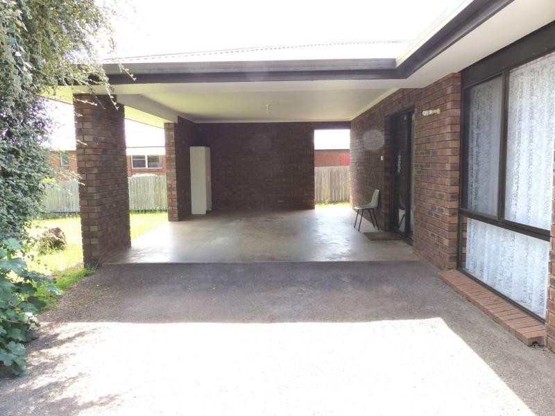 Unit 2/21 Lansdowne Place, Deloraine TAS 7304