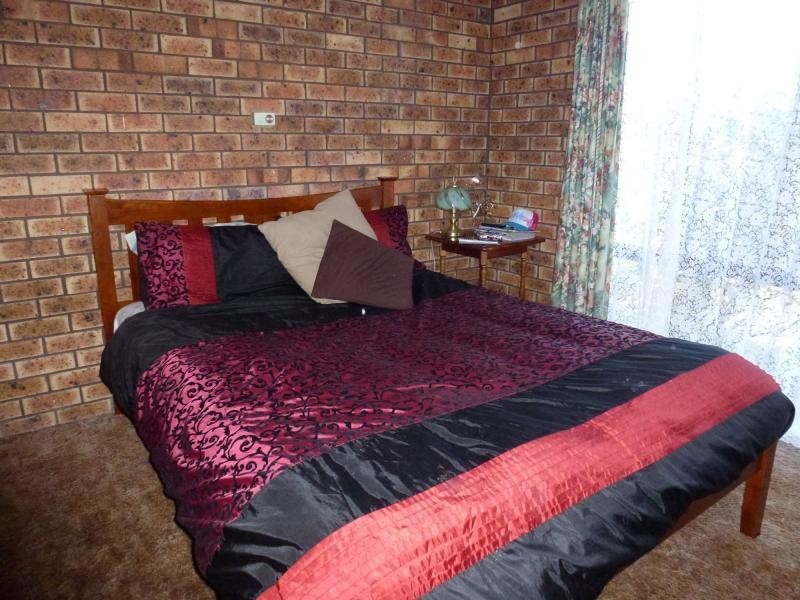 Unit 2/21 Lansdowne Place, Deloraine TAS 7304