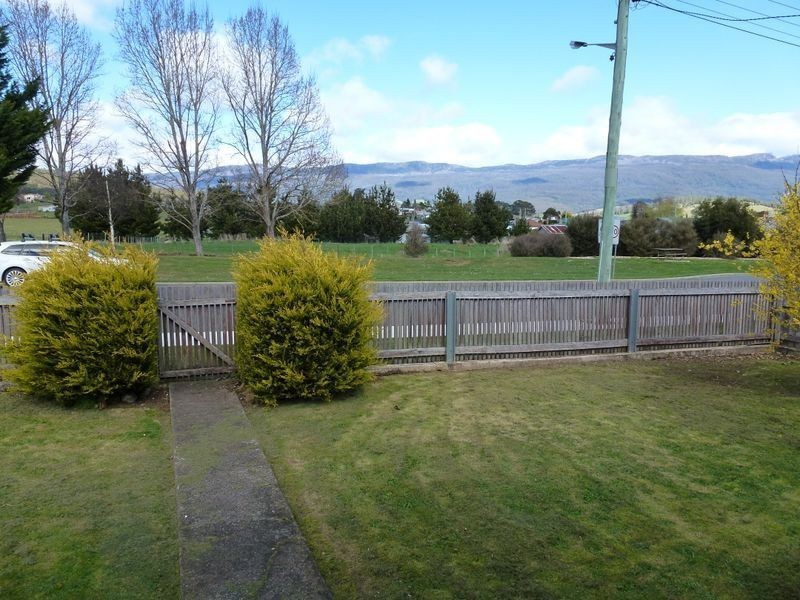 42 Pioneer Drive, Mole Creek TAS 7304