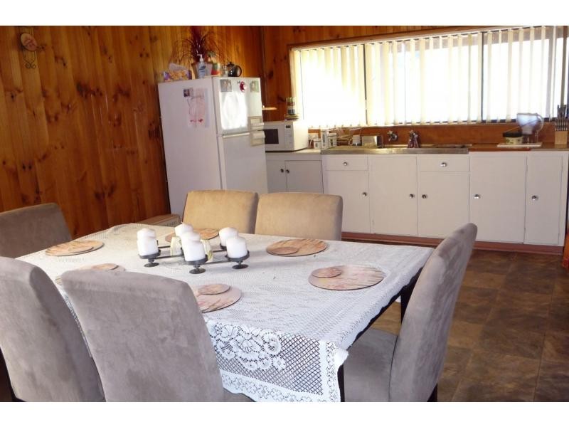 42 Pioneer Drive, Mole Creek TAS 7304
