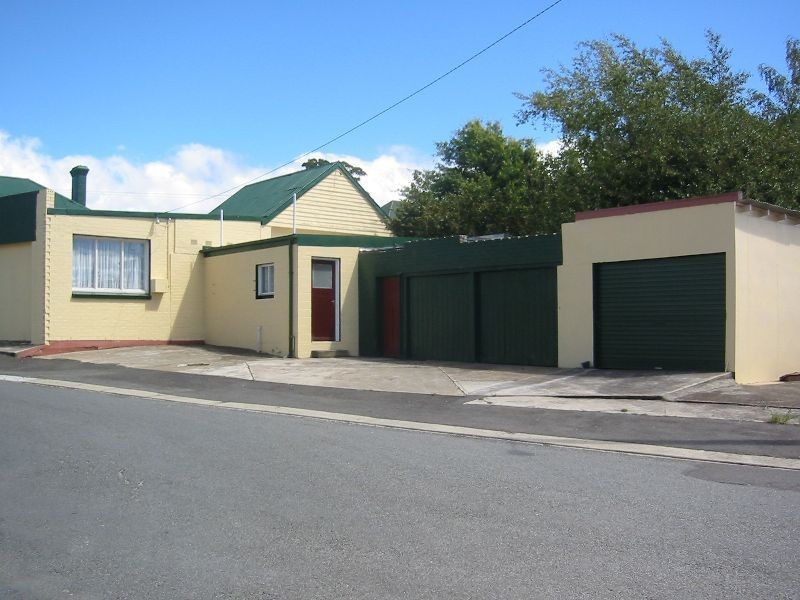 24 Meander Valley Road, Deloraine TAS 7304