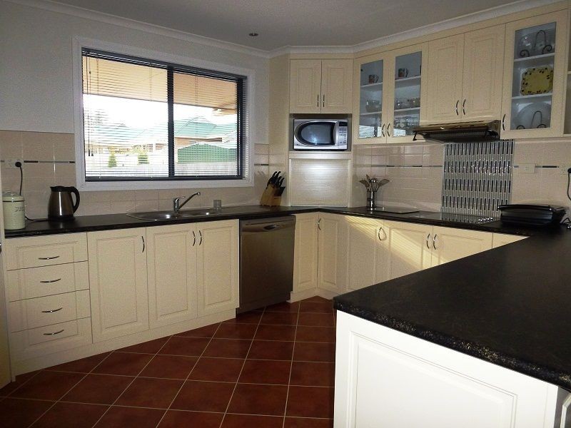 12 Kaye Elizabeth Place, Deloraine TAS 7304