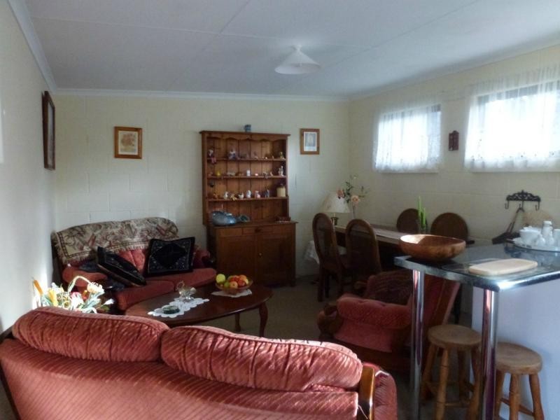 Deloraine TAS 7304
