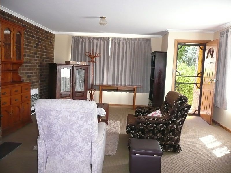 Unit 1 / 67 West Church Street, Deloraine TAS 7304