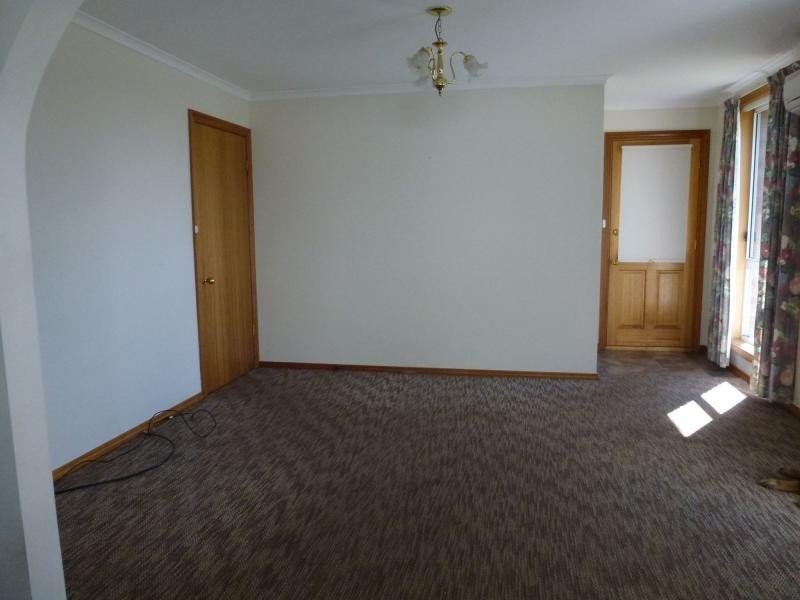 Unit 3 / 15 East Westbury Place, Deloraine TAS 7304