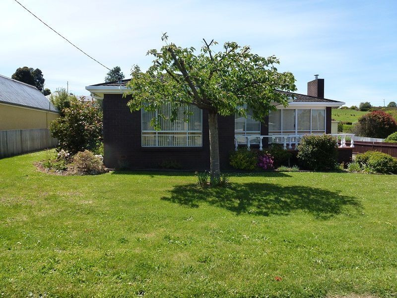 51 West Barrack Street, Deloraine TAS 7304