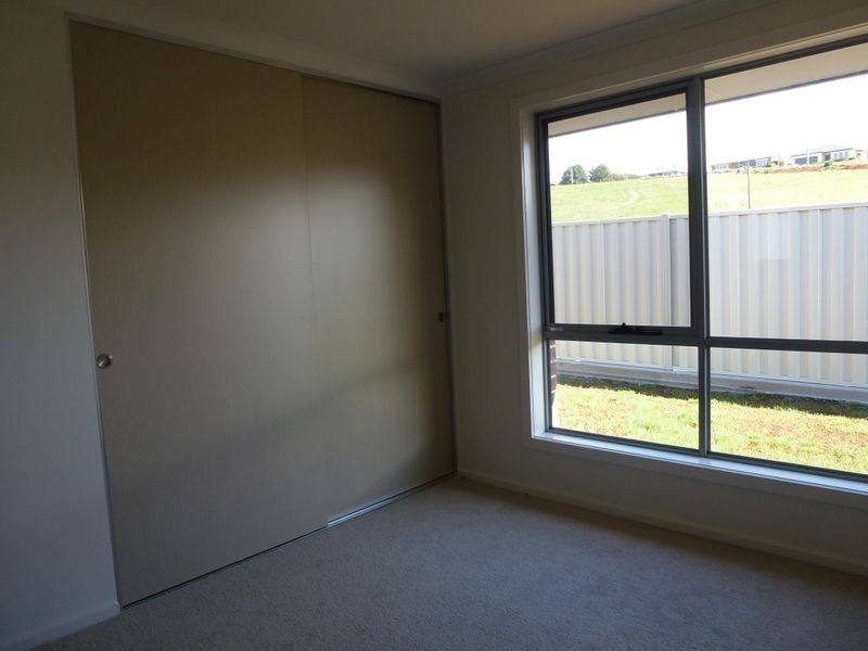 Unit 2/80 West Church Street, Deloraine TAS 7304