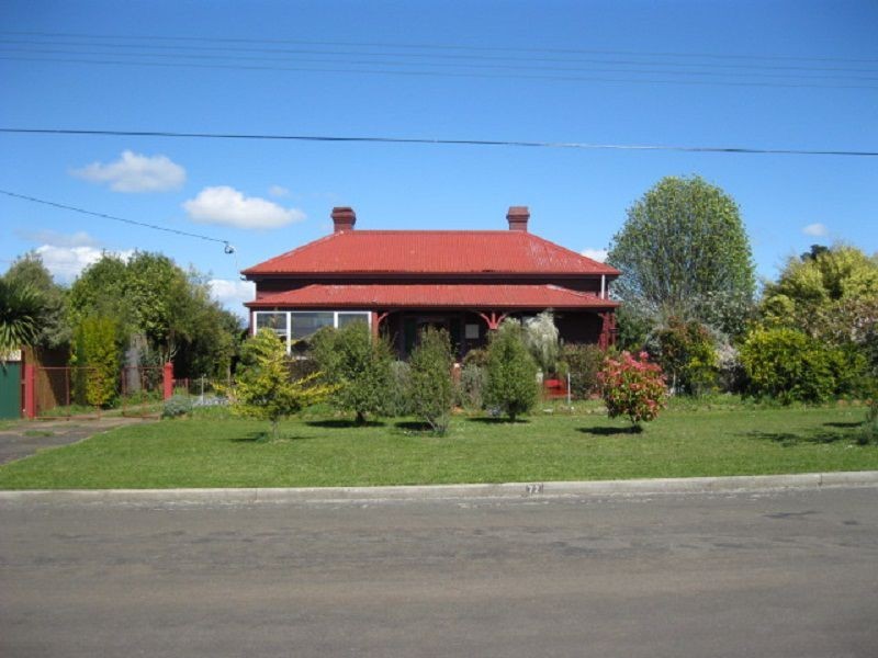 72 West Goderich Street, Deloraine TAS 7304