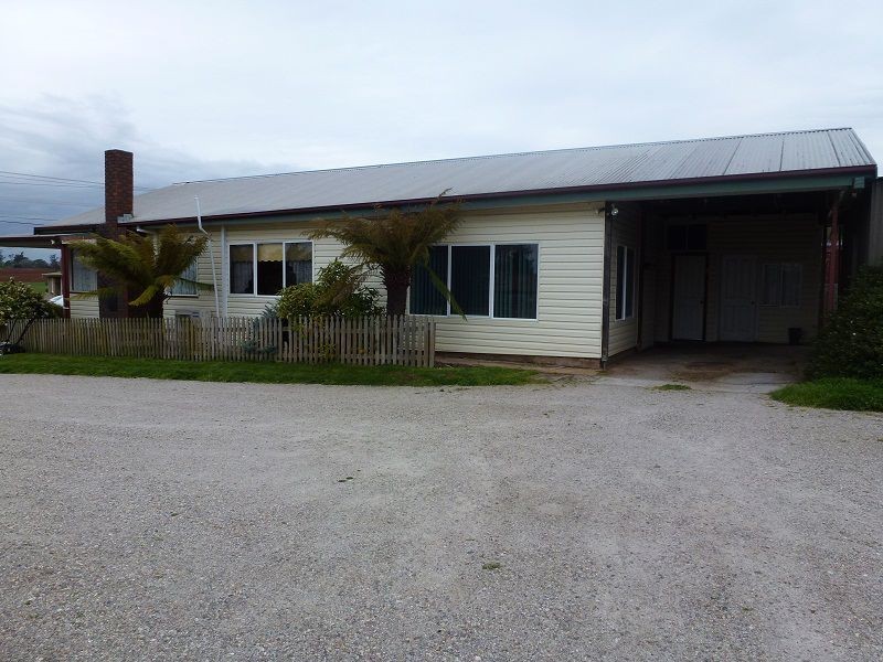51 East Barrack Street, Deloraine TAS 7304
